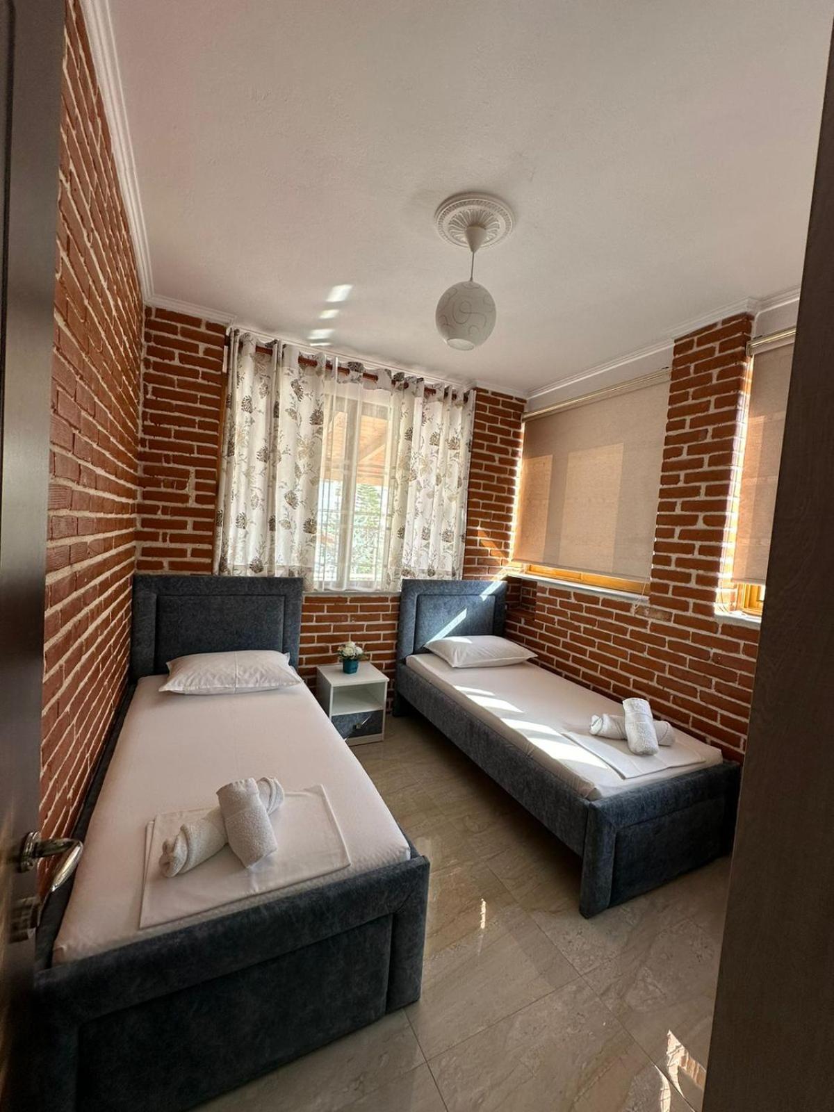 Villa Katalina Ksamil Oda fotoğraf